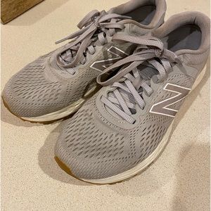 Z Balance Sneakers
